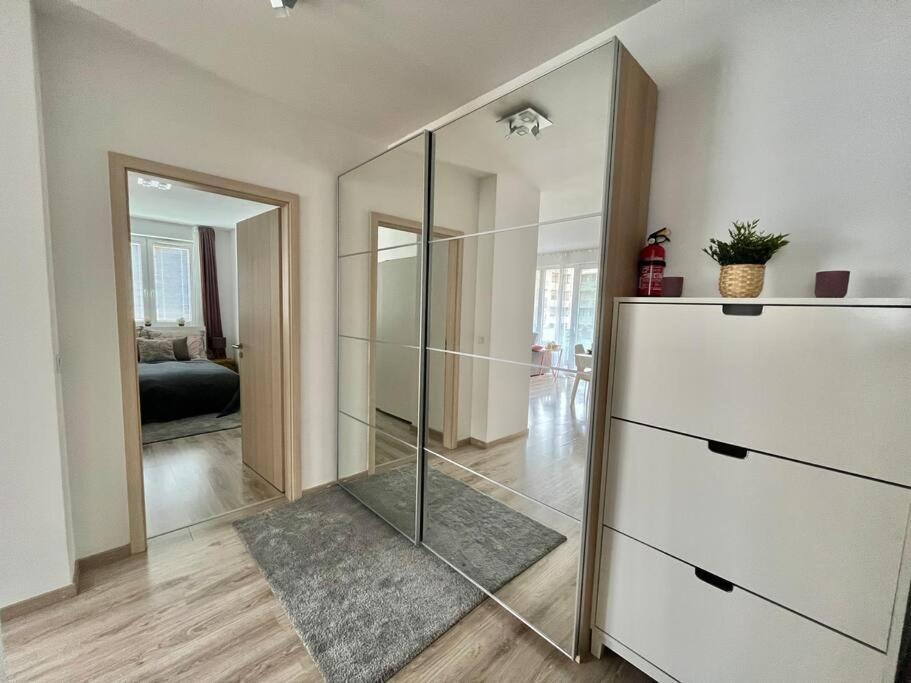 Diamond Apartments - 3 Bedroom, Luxurious Apartment In The Heart Of The City Budapest Exterior photo
