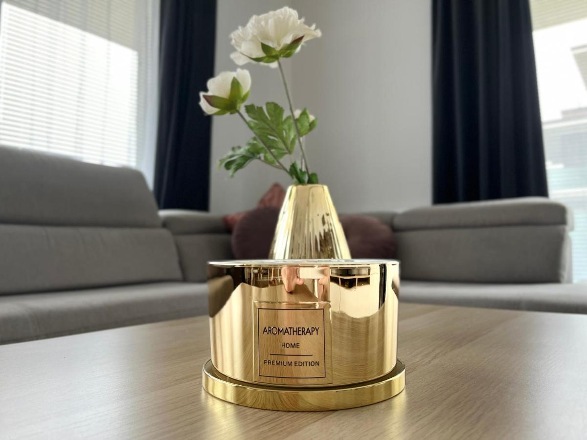 Diamond Apartments - 3 Bedroom, Luxurious Apartment In The Heart Of The City Budapest Exterior photo